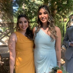 One-shoulder dress